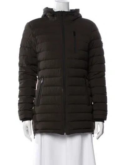 Pre-owned Moose Knuckles Down Coat In Green