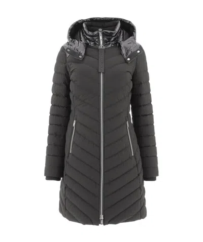 Moose Knuckles East Prairie Hooded Down Jacket In Black