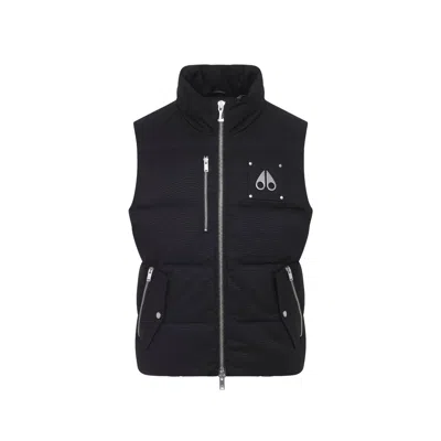 Moose Knuckles Two Tone Quilted Vest Pockets In Black