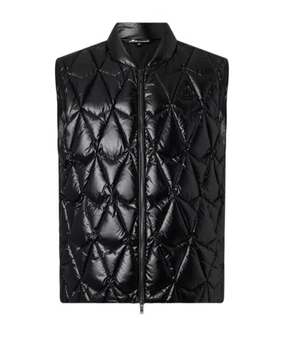 Moose Knuckles Iceberg Quilt Down Vest In Black