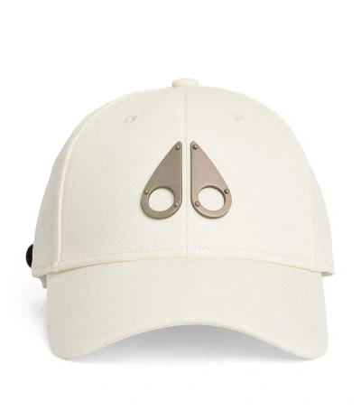 Moose Knuckles Icon Logo Baseball Cap In Ivory