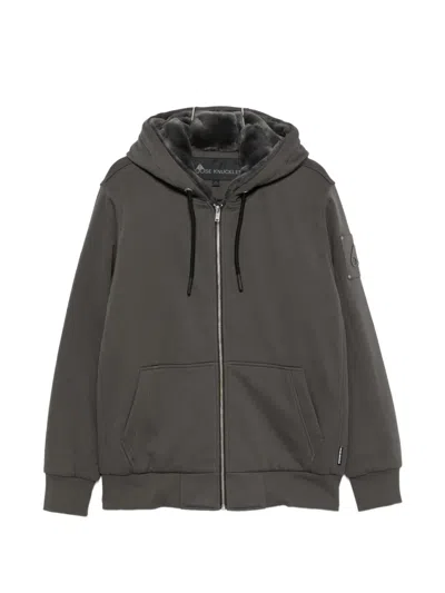 Moose Knuckles 로고 패치 스웨트셔츠 In Gray