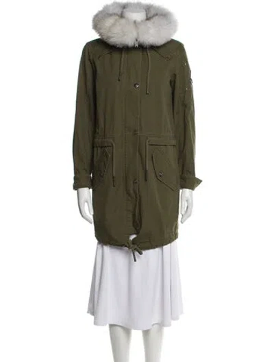 Pre-owned Moose Knuckles Parka In Green