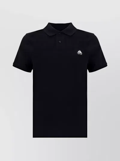 MOOSE KNUCKLES RIBBED COLLAR POLO SHIRT