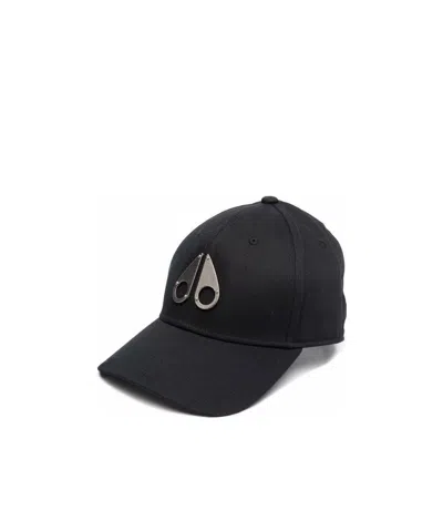 Moose Knuckles Silver Plaque Cap In Black