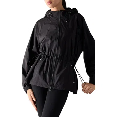 Moose Knuckles Skyline 3q Hooded Jacket In Black