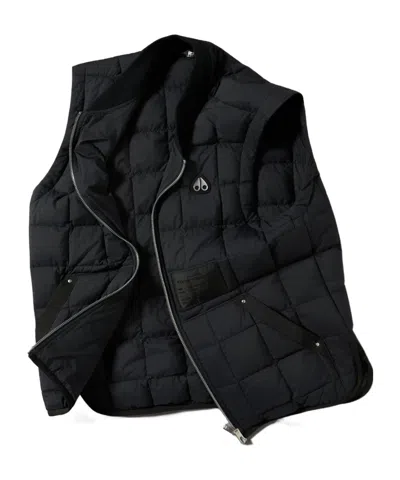 Moose Knuckles Transit Liner Vest In Black