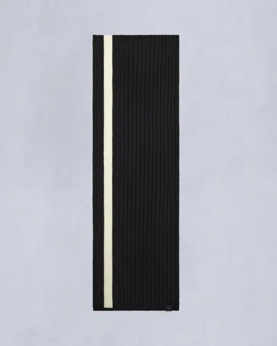 Moose Knuckles Verona Scarf In Black