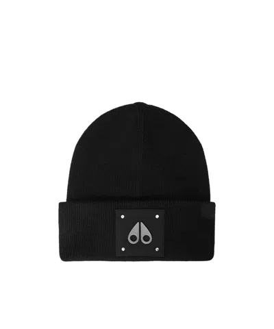 Moose Knuckles Vertical Rib Knit Cuffed Hat In Black