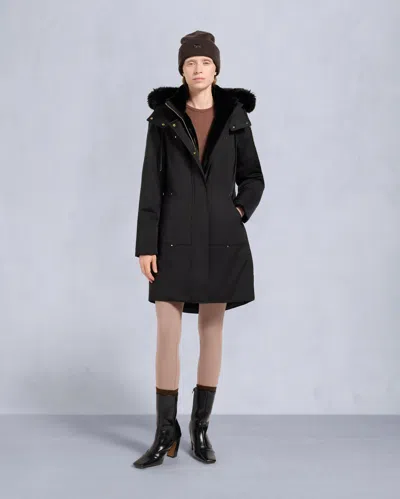 Moose Knuckles Women's Gold Series Satin Stirling Parka In Black