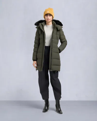 Moose Knuckles Women's Nyluxe Watershed 3 Parka In Green
