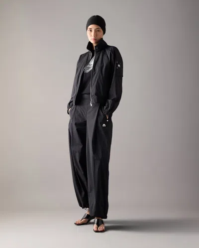 Moose Knuckles Women's Skyline Cropped Jacket In Black