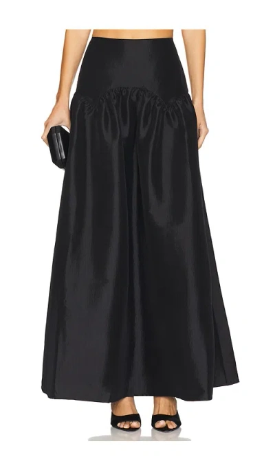 More To Come Carson Skirt In 블랙