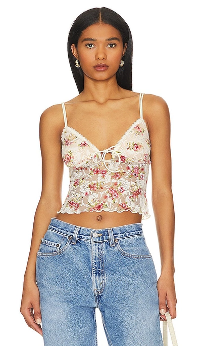 More To Come Fia Lace Cami Top In Cream Floral