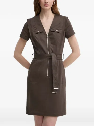 Morgan Belted V-neck Dress In Pink