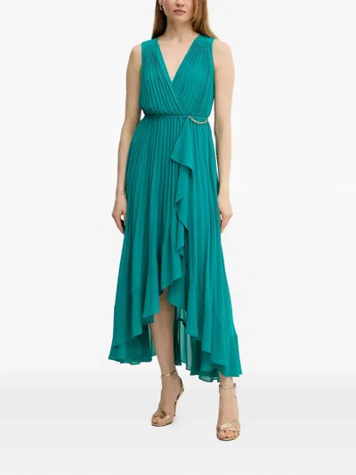 Morgan Pleated V-neck Midi Dress In Blue