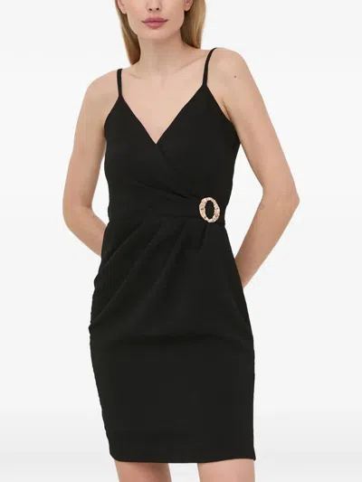 Morgan Ring Detail V-neck Dress In Black