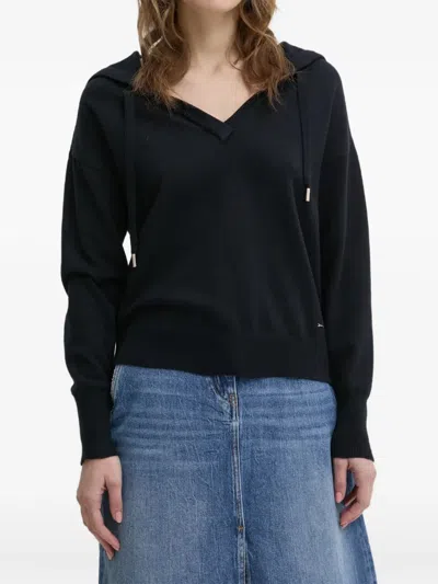 Morgan V-neck Hooded Sweater In Black
