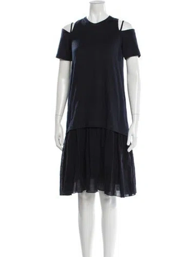 Pre-owned Morgane Le Fay Crew Neck Knee-length Dress In Black