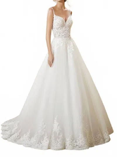 Morilee Rosmerta Sweetheart Neckline Dress In Ivory In White