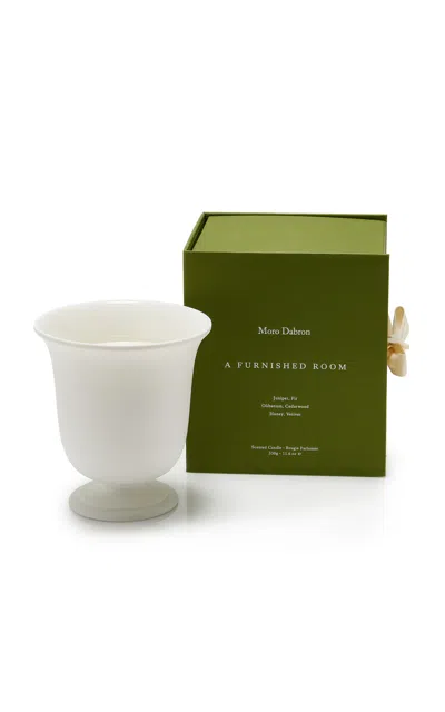 Moro Dabron A Furnished Room Candle In White
