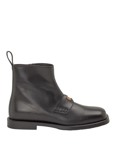 Moschino Ankle Boots In Black