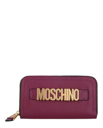 Moschino Belt Logo Lettering Wallet In Burgundy