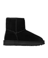 Moschino Black Short Snow Boots In Black