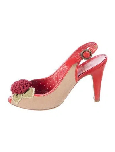 Pre-owned Moschino Canvas Polka Dot Print Slingback Pumps In Red