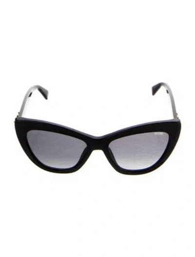 Pre-owned Moschino Cat-eye Gradient Sunglasses In Black
