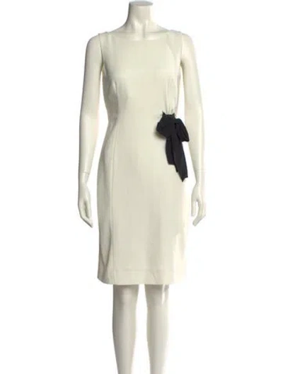 Pre-owned Moschino Cheap And Chic Bateau Neckline Knee-length Dress In Neutral