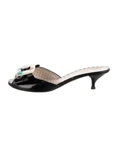 Pre-owned Moschino Cheap And Chic Patent Leather Mules In Black