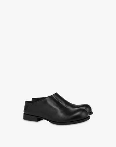 Moschino Cobbler Calf Shootie In Black