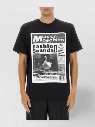 Moschino Crew Neck Graphic Print Short Sleeves T-shirt In Black