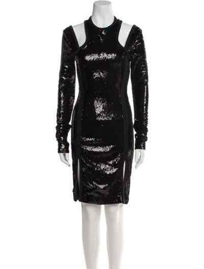 Pre-owned Moschino Crew Neck Knee-length Dress In Black