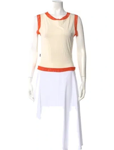 Pre-owned Moschino Crew Neck Sleeveless Top In Neutral