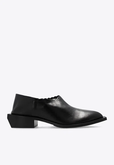 Moschino Cuban 40 Leather Loafers