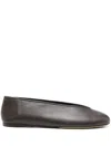 Moschino Duck" Dancer Leather Flats In Brown