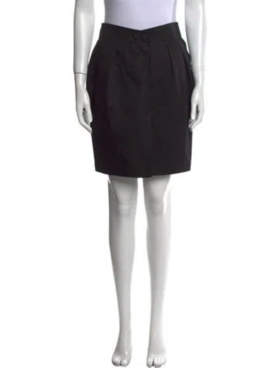 Pre-owned Moschino Embroidered Accent Knee-length Skirt In Black