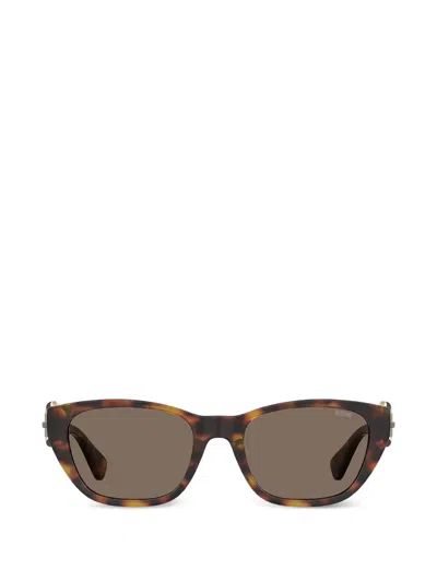 Moschino Eyewear Buckle Sunglasses In Brown