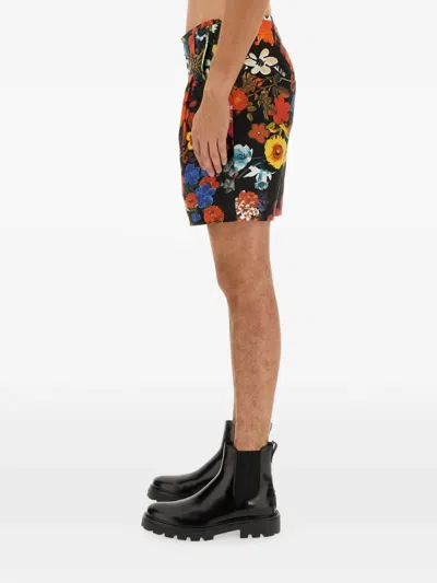 Moschino Floral-pattern Shorts In Multi