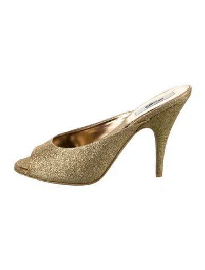 Pre-owned Moschino Glitter Sandals In Gold