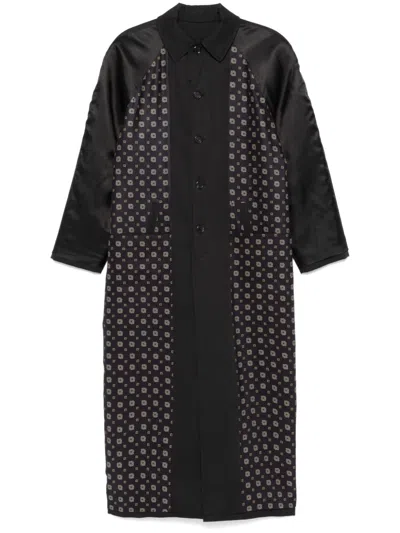 Moschino Graphic-print Coat In Black
