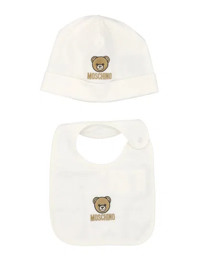 Moschino Kids Mini Teddy Logo Hat And Bib Set In Cloud