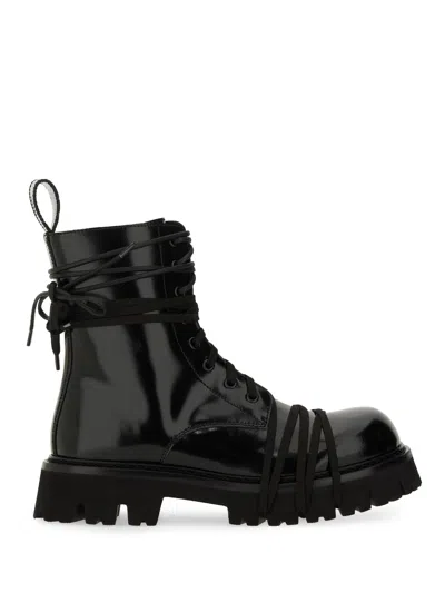 MOSCHINO LACE-UP BOOT