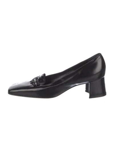 Pre-owned Moschino Leather Pumps In Black