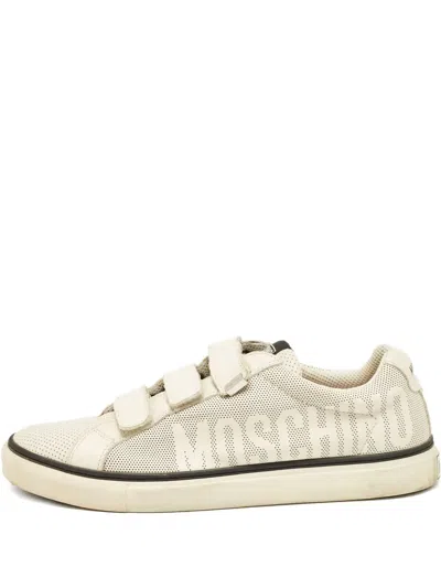Pre-owned Moschino Leather Sneakers