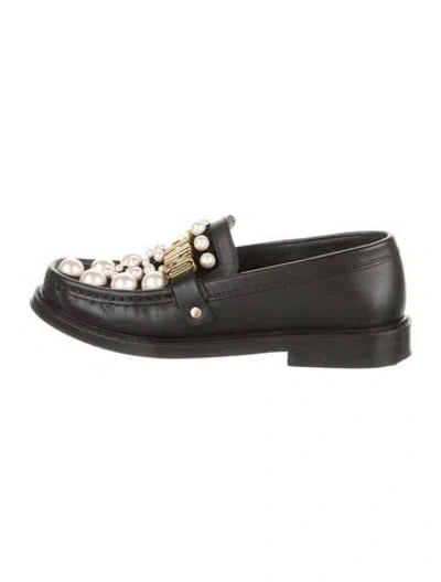 Pre-owned Moschino Leather Studded Accents Loafers In Black