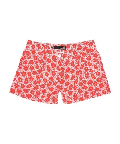 Moschino Logo Detail Shorts In Pink