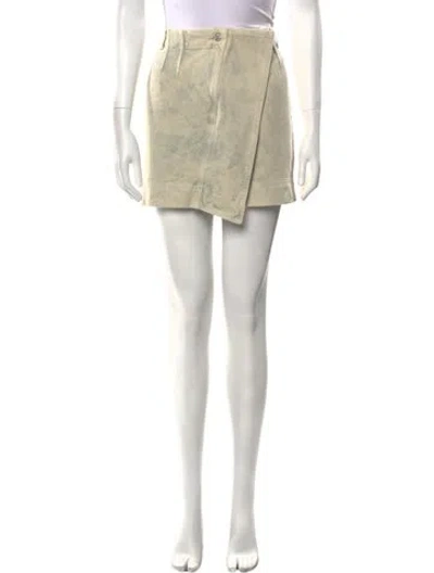 Pre-owned Moschino Mini Skirt In Neutral